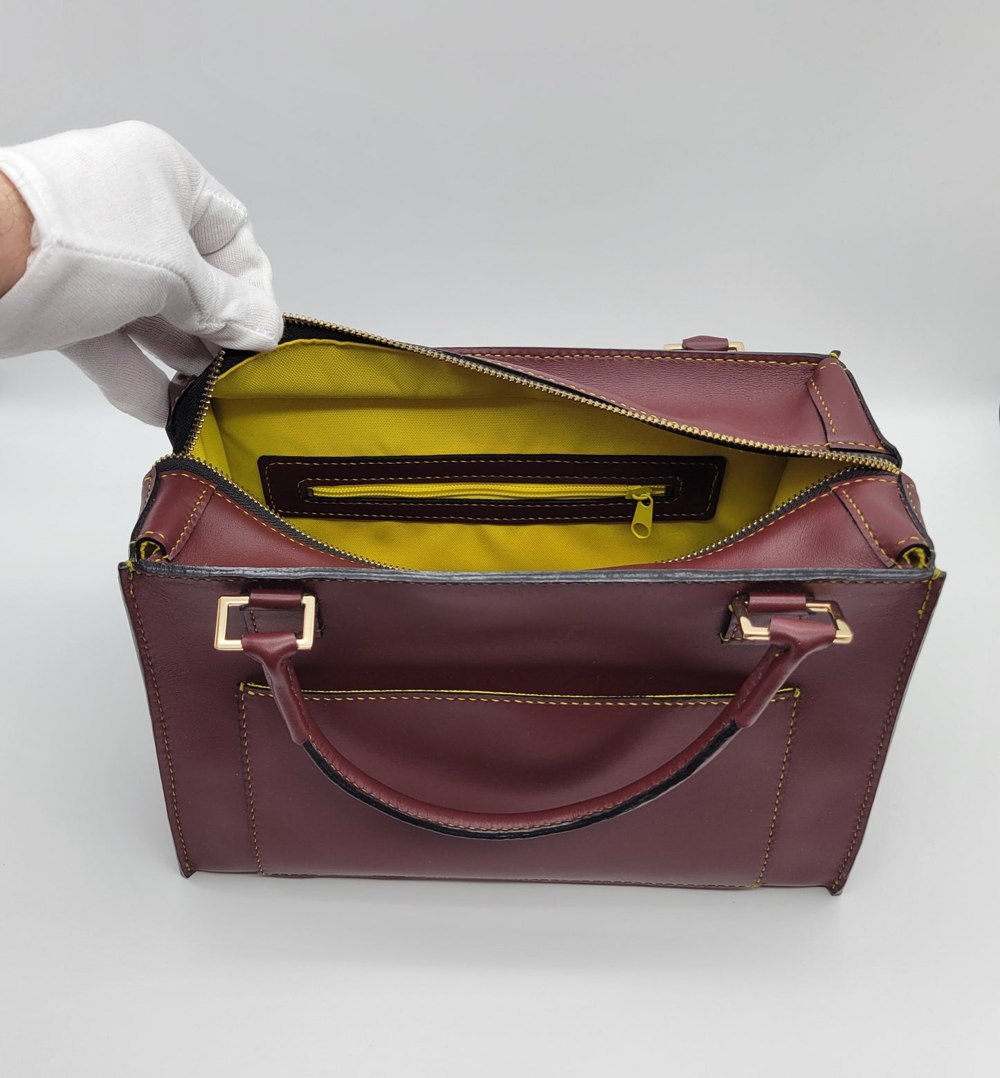 Adeline - Top grain leather handbag