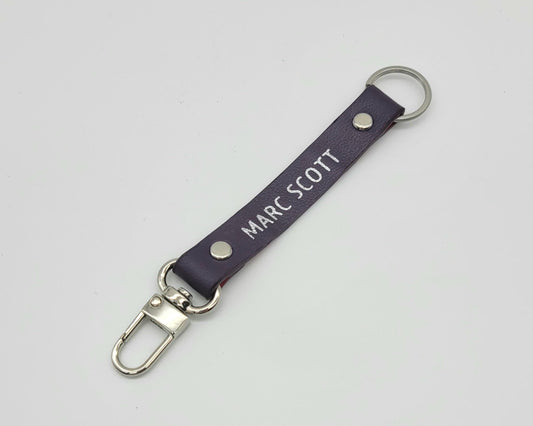 Zeb - Leather key chain - Purple/Red